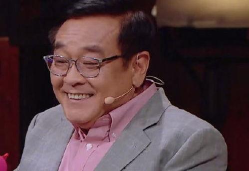 尔冬升吃瓜表情视频,娱乐圈又一神级表情包诞生