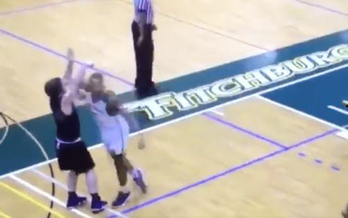 篮球女球员吃瓜视频播放,球场风采之外的魅力