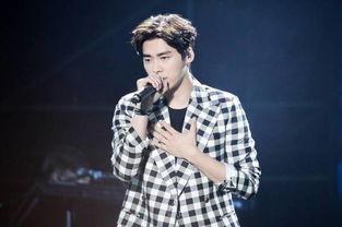 李易峰吃瓜素材高清视频,高清视频揭秘明星日常